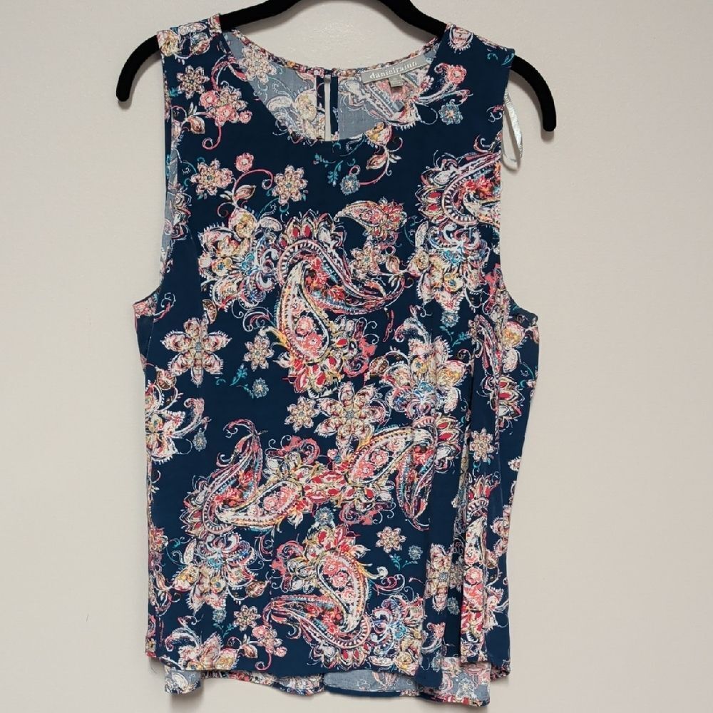 Navy Paisley Floral Sleeveless Camisole